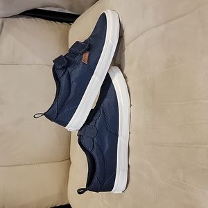 Old navy, toddler velcro shoes